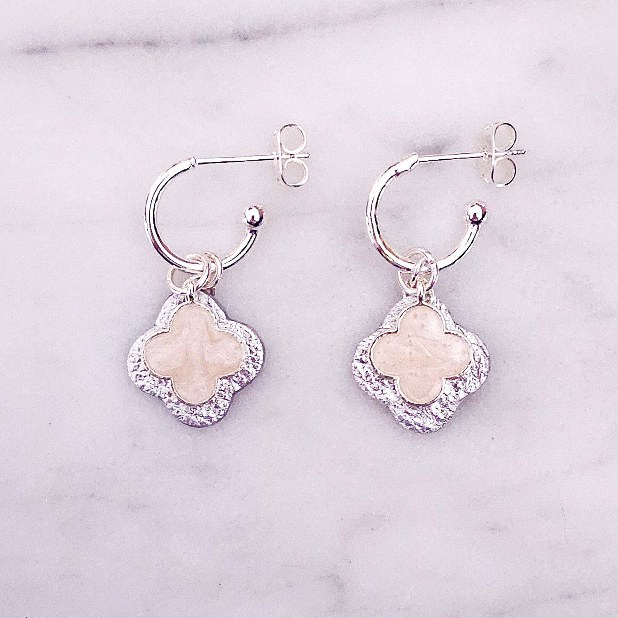 Clover silver ivory