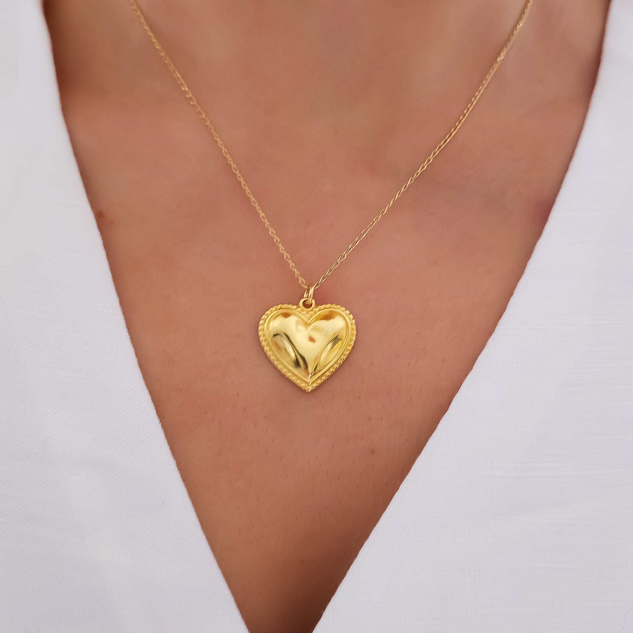 Large Coeur pendant necklace