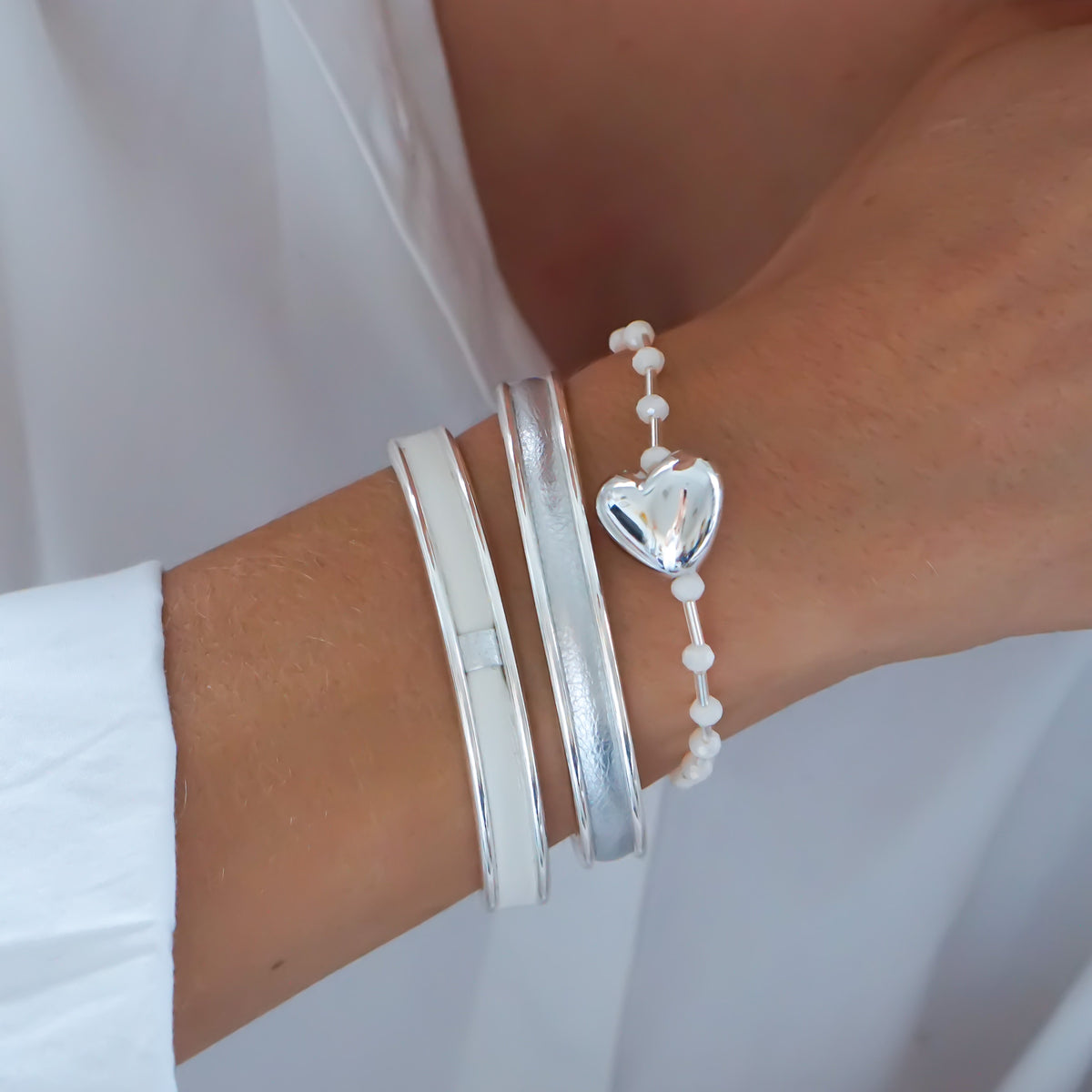 White Polka Dot Heart silver