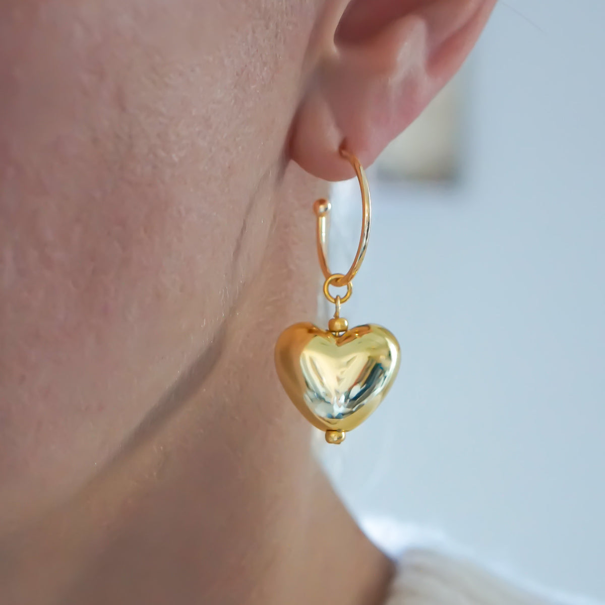 Puff heart hoops