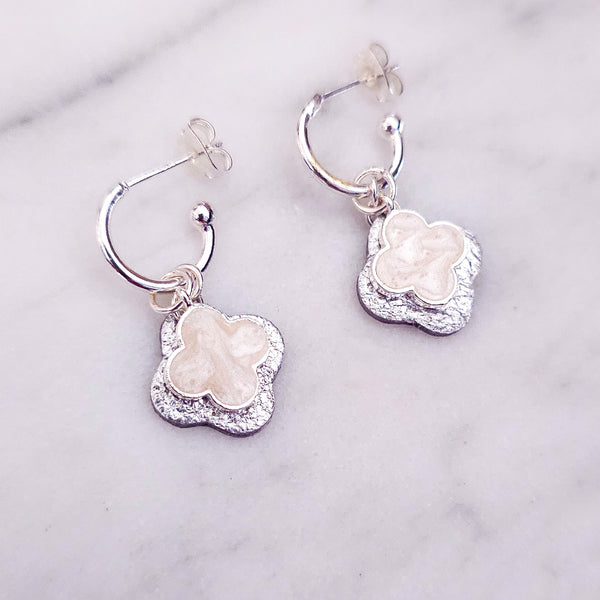 Clover silver ivory