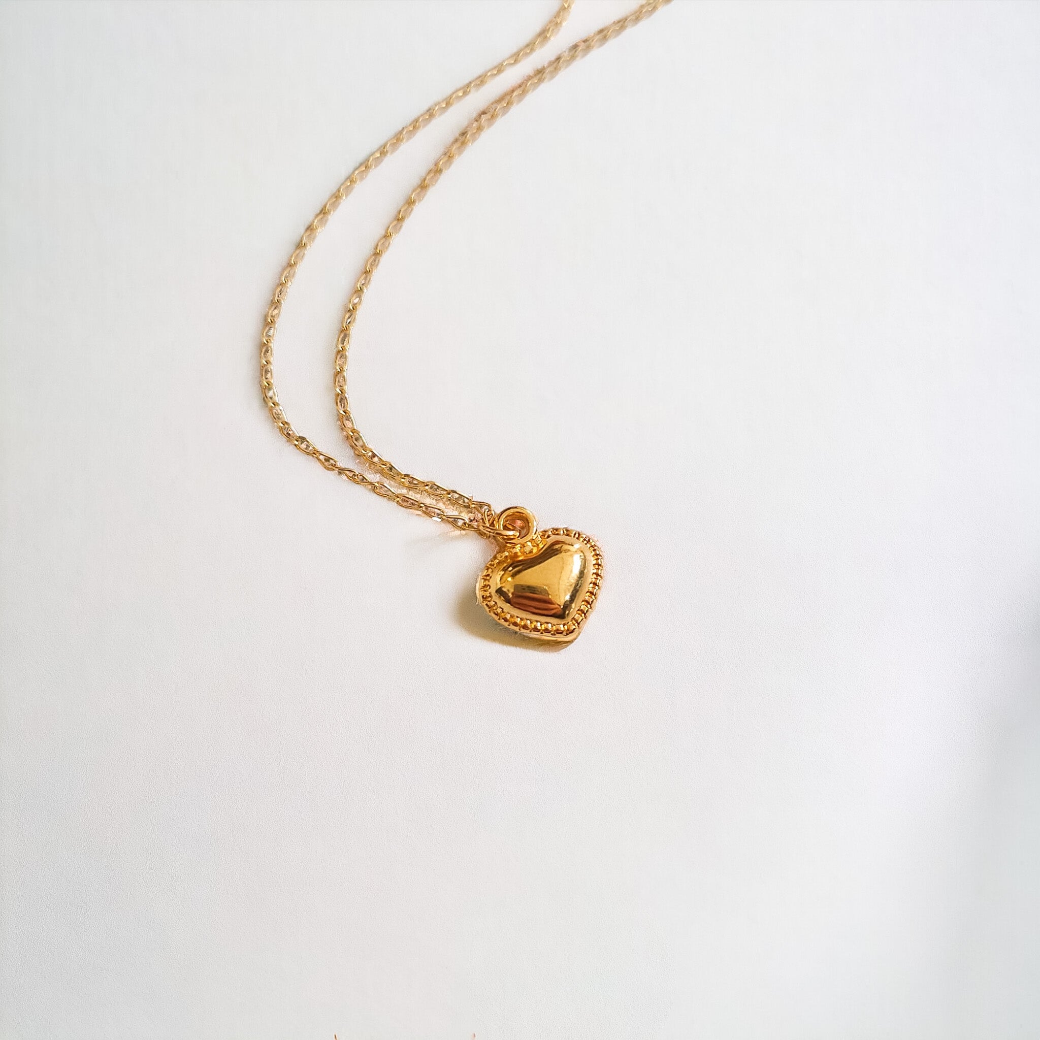 Small Coeur pendant necklace