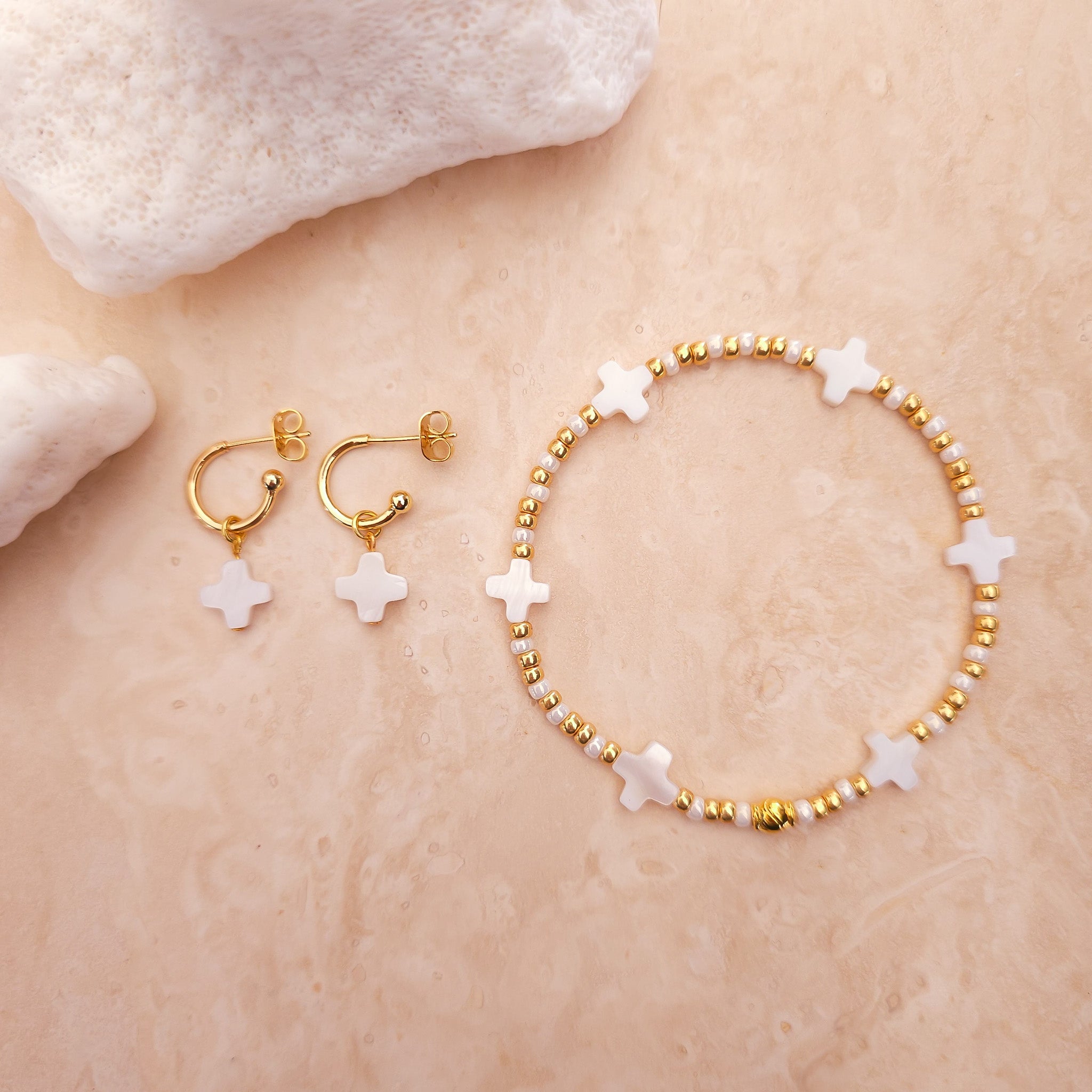 Amaya gold bracelet