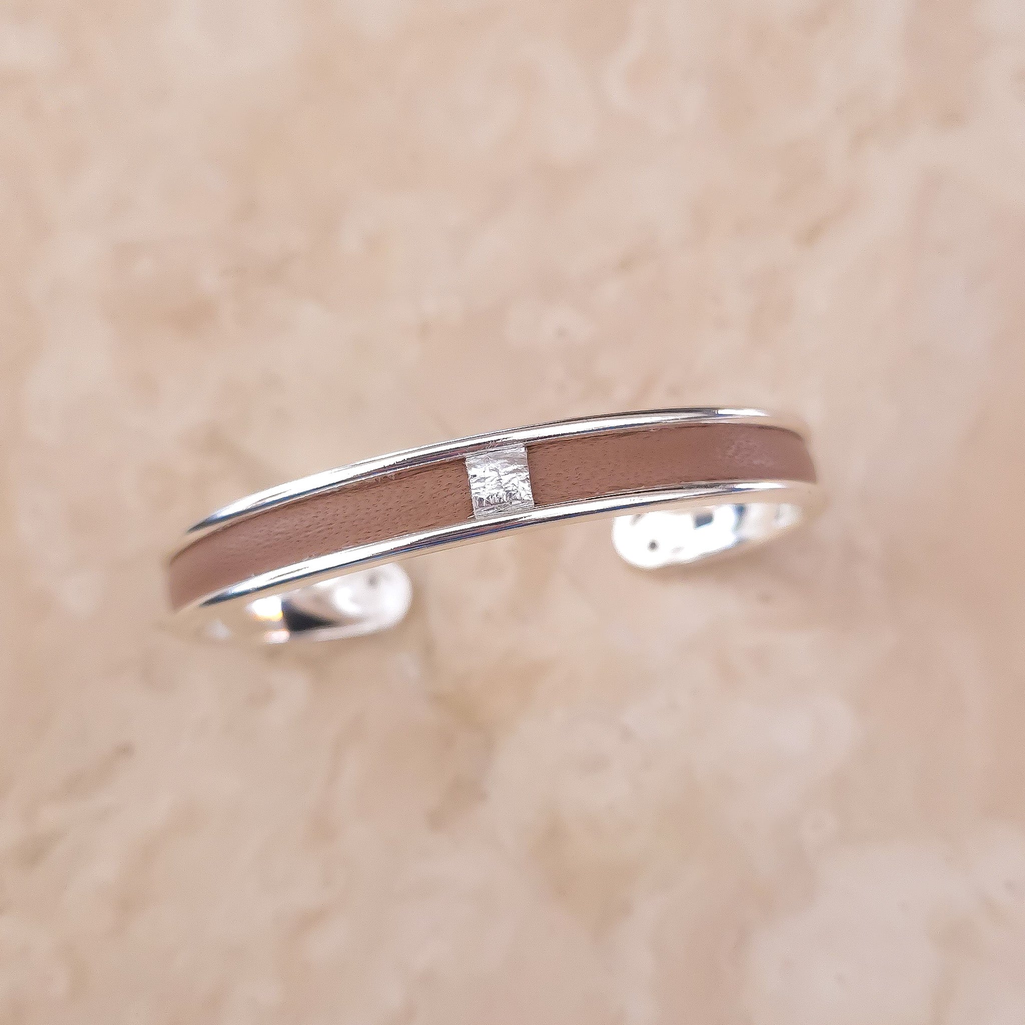 Light Chocolate silver