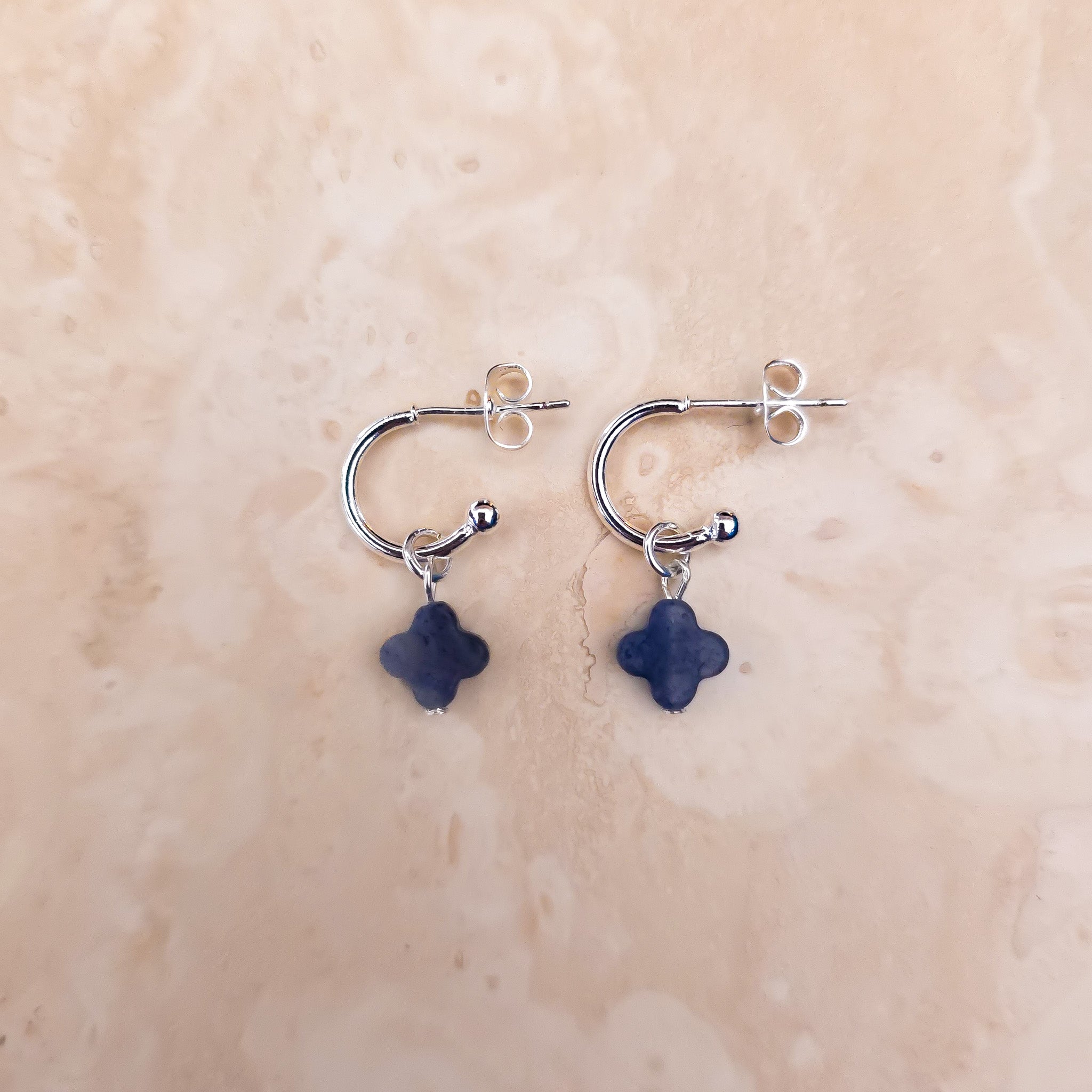 Ora silver blue hoops