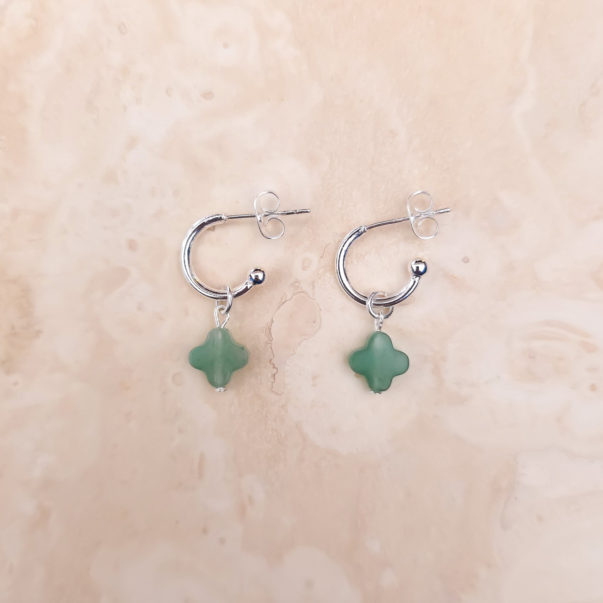 Ora silver green hoops