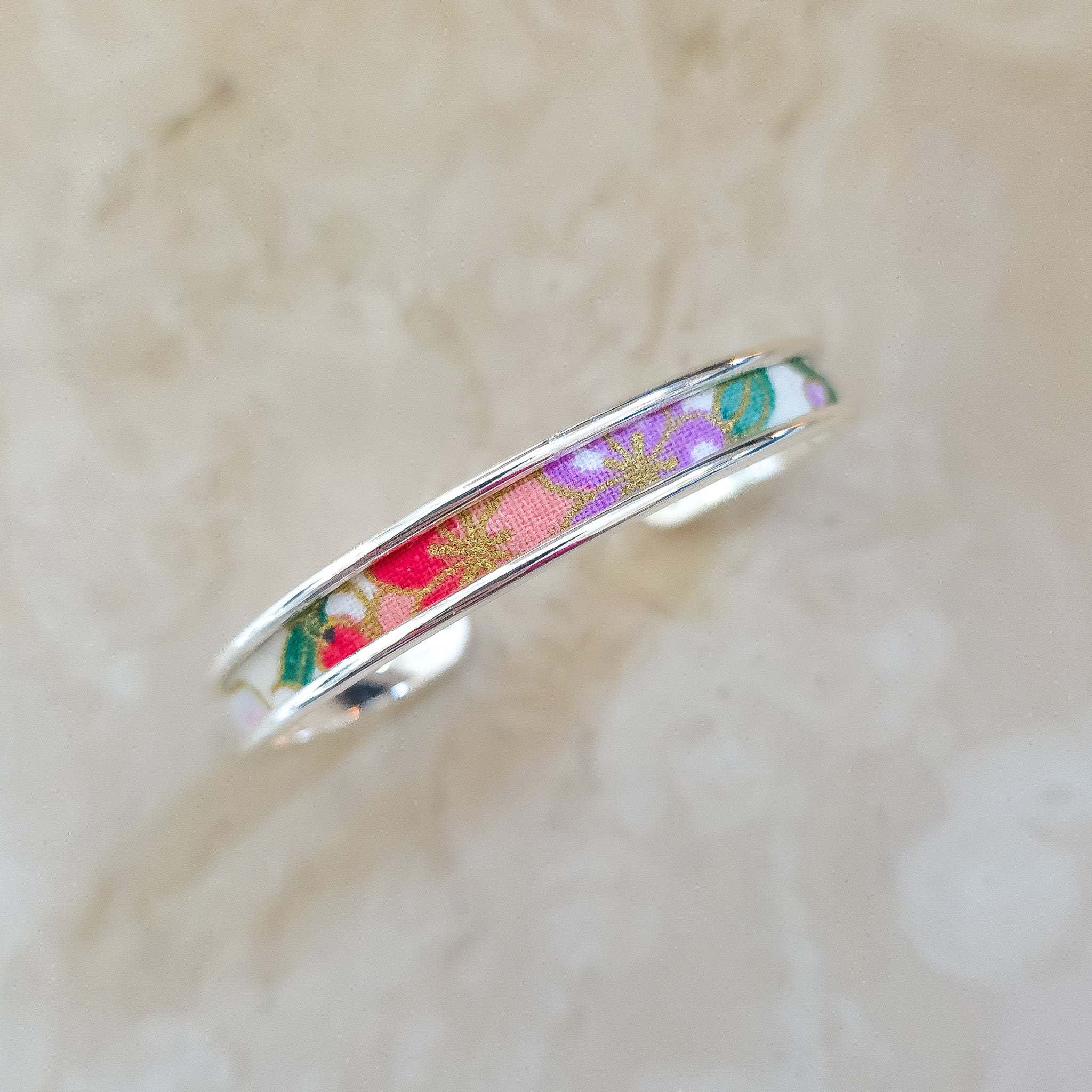 Adele silver (small)