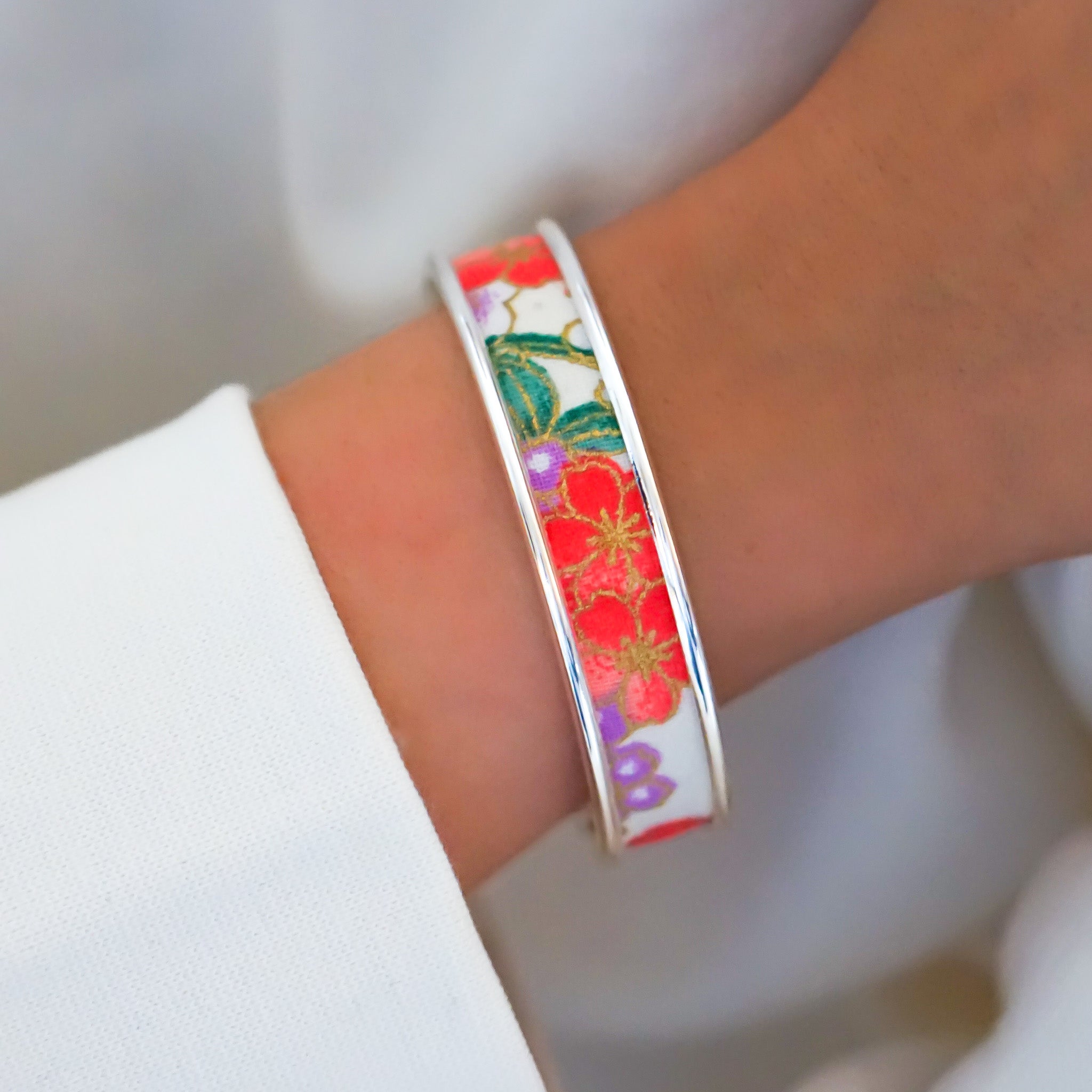 Adele silver (large)